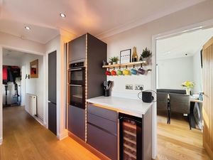 Photo 1- click for photo gallery